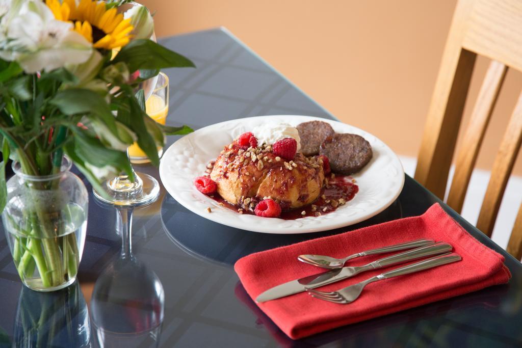 Morehead Manor Bed And Breakfast ダーラム エクステリア 写真